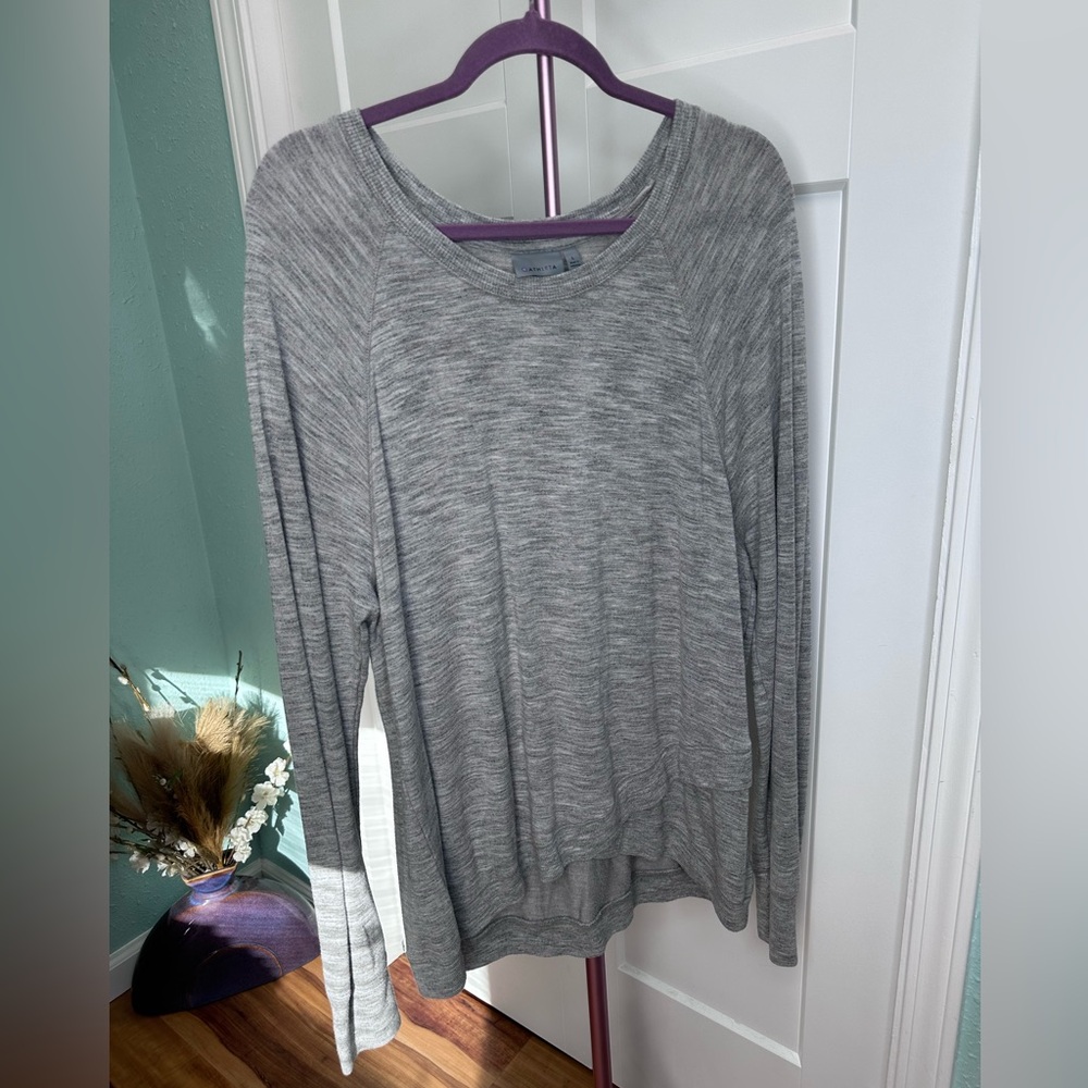 Athleta Criss Cross Sweatshirt, Grey Size Large oversized EUC athletic comfy